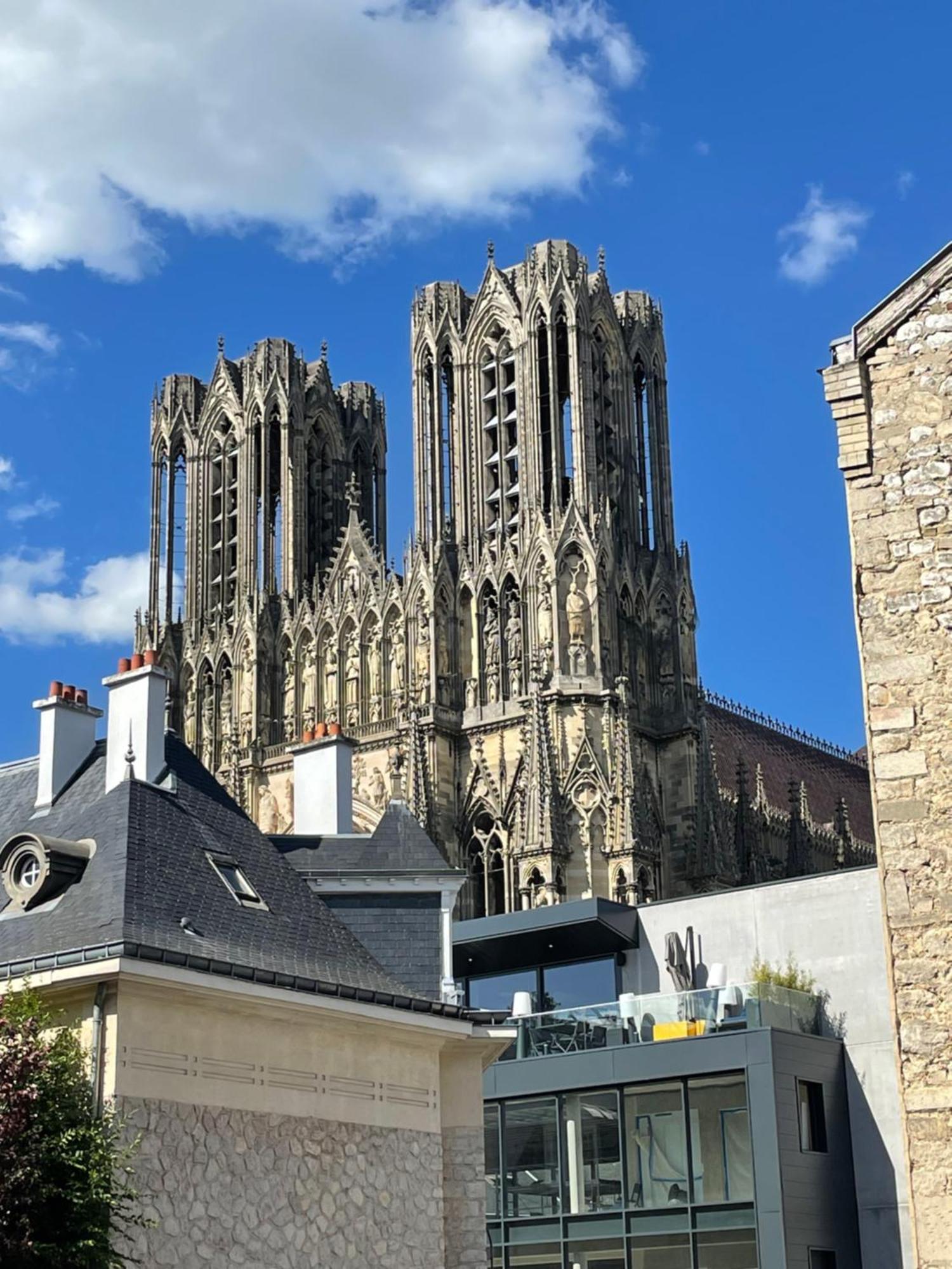 Apartmán Duplex Hammam Au Pied De La Cathedrale Avec Vue Remeš Exteriér fotografie